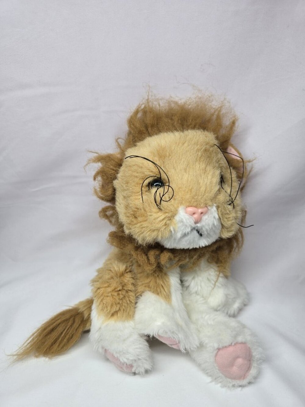 Tyco 1994 Kitty Kitty Jungle Lion Plush Stuffed Animal Purring Rattle Sound